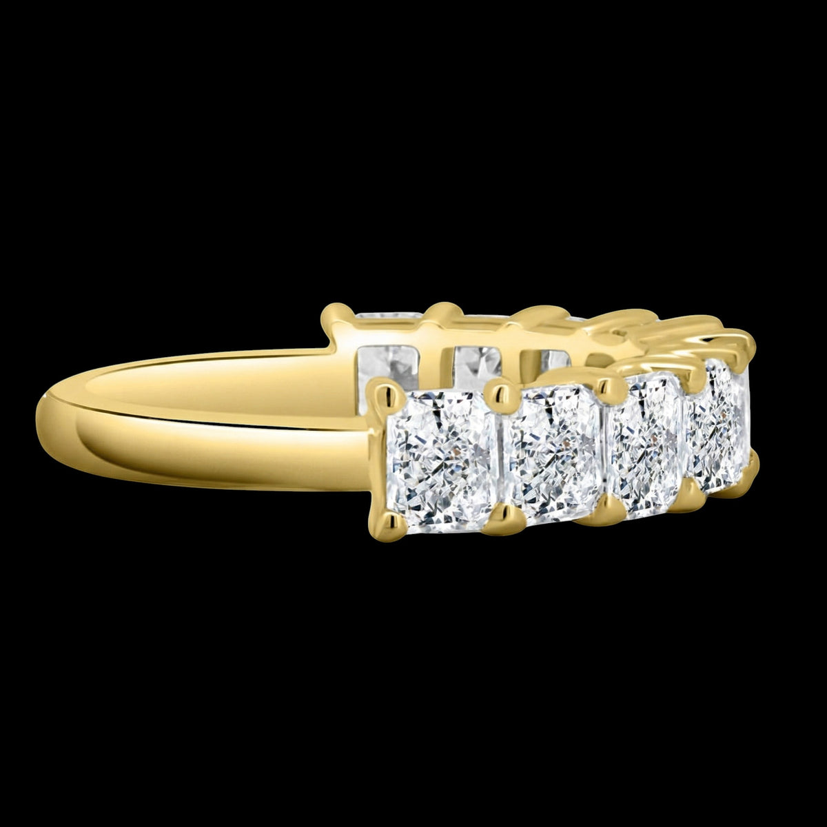 The Radiant Band - Luxury Radiant Cut Diamond Wedding Band